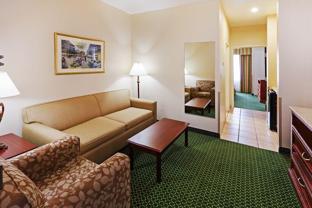 Four Points By Sheraton Dallas Arlington Entertainment District Buitenkant foto