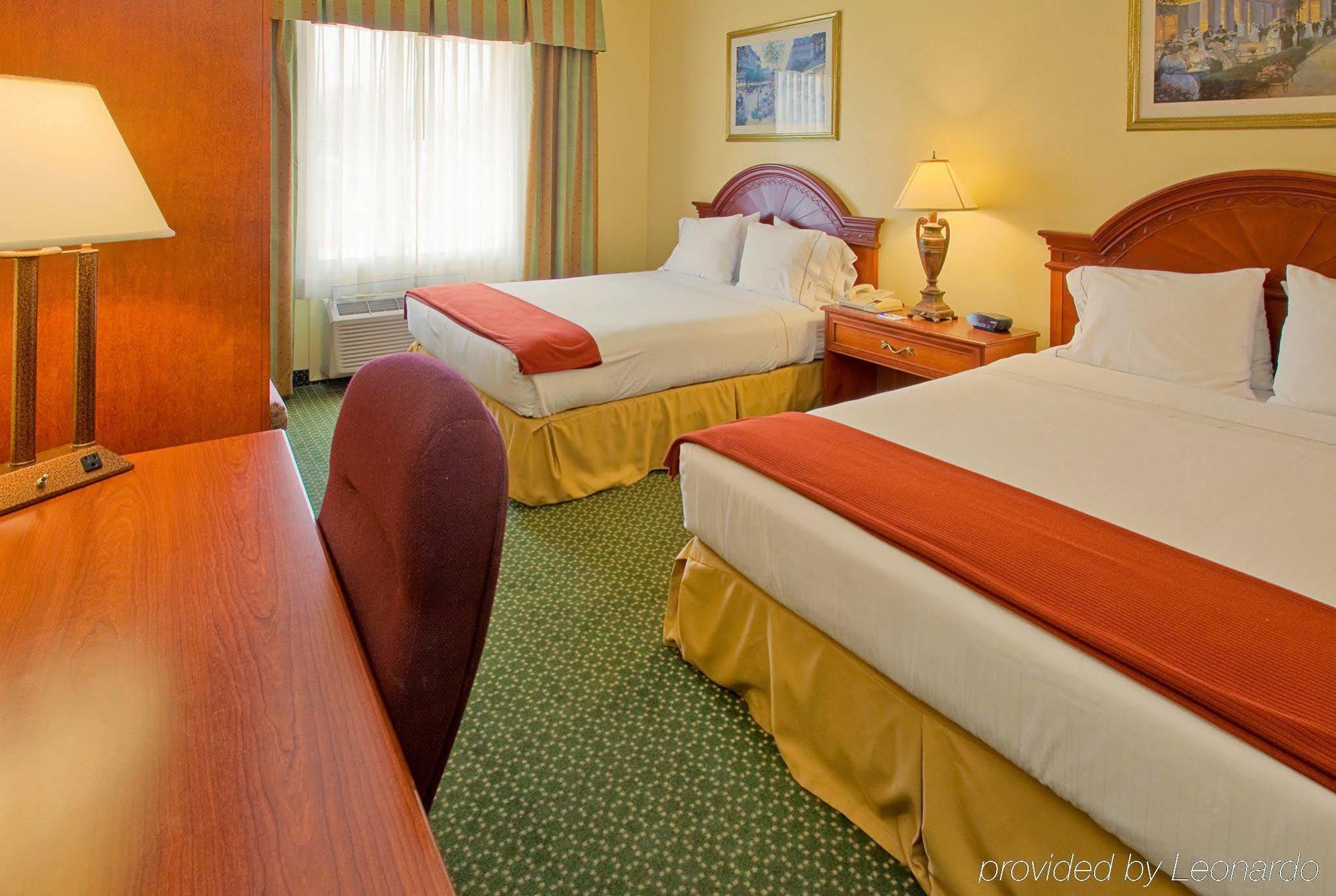 Four Points By Sheraton Dallas Arlington Entertainment District Kamer foto