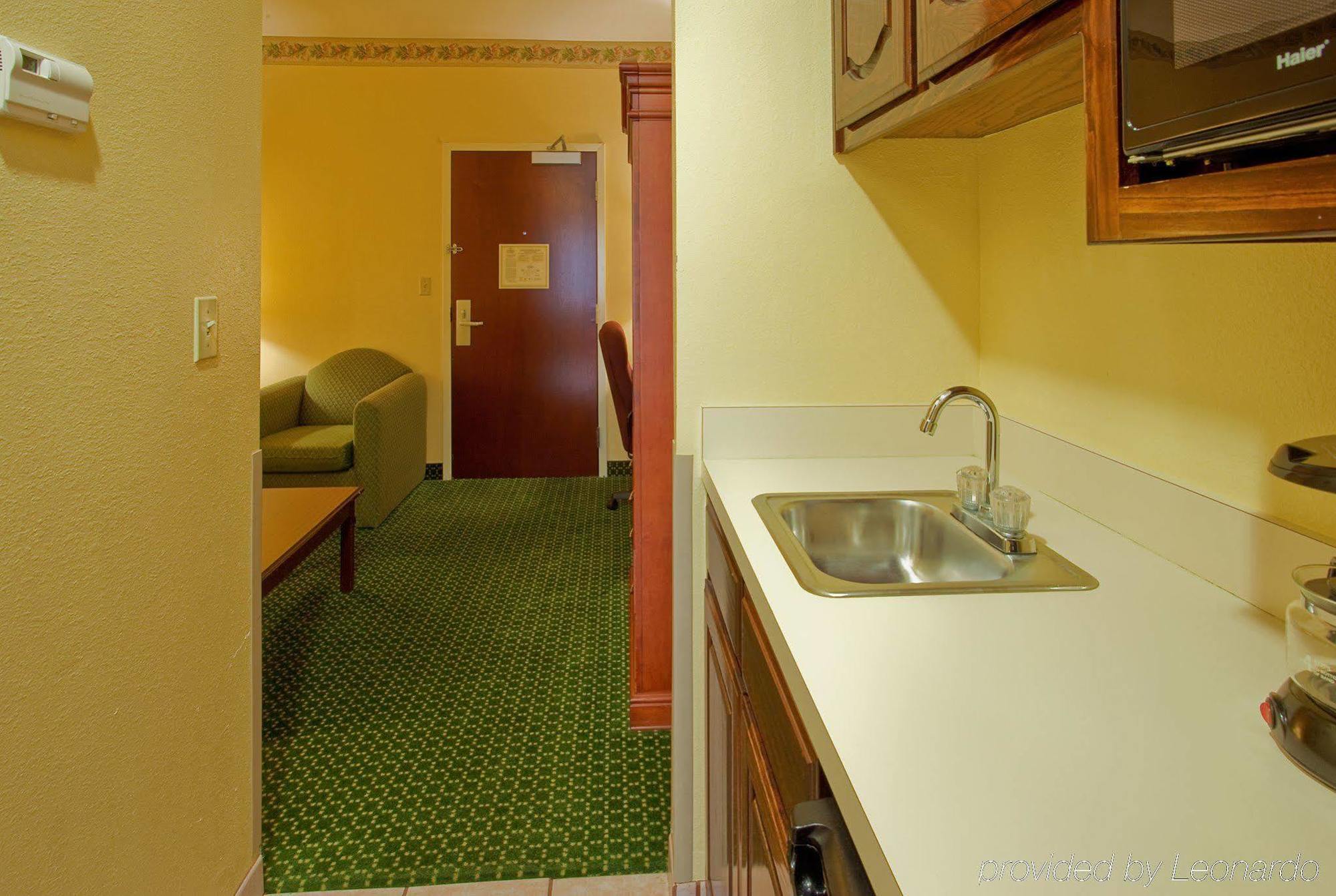 Four Points By Sheraton Dallas Arlington Entertainment District Kamer foto